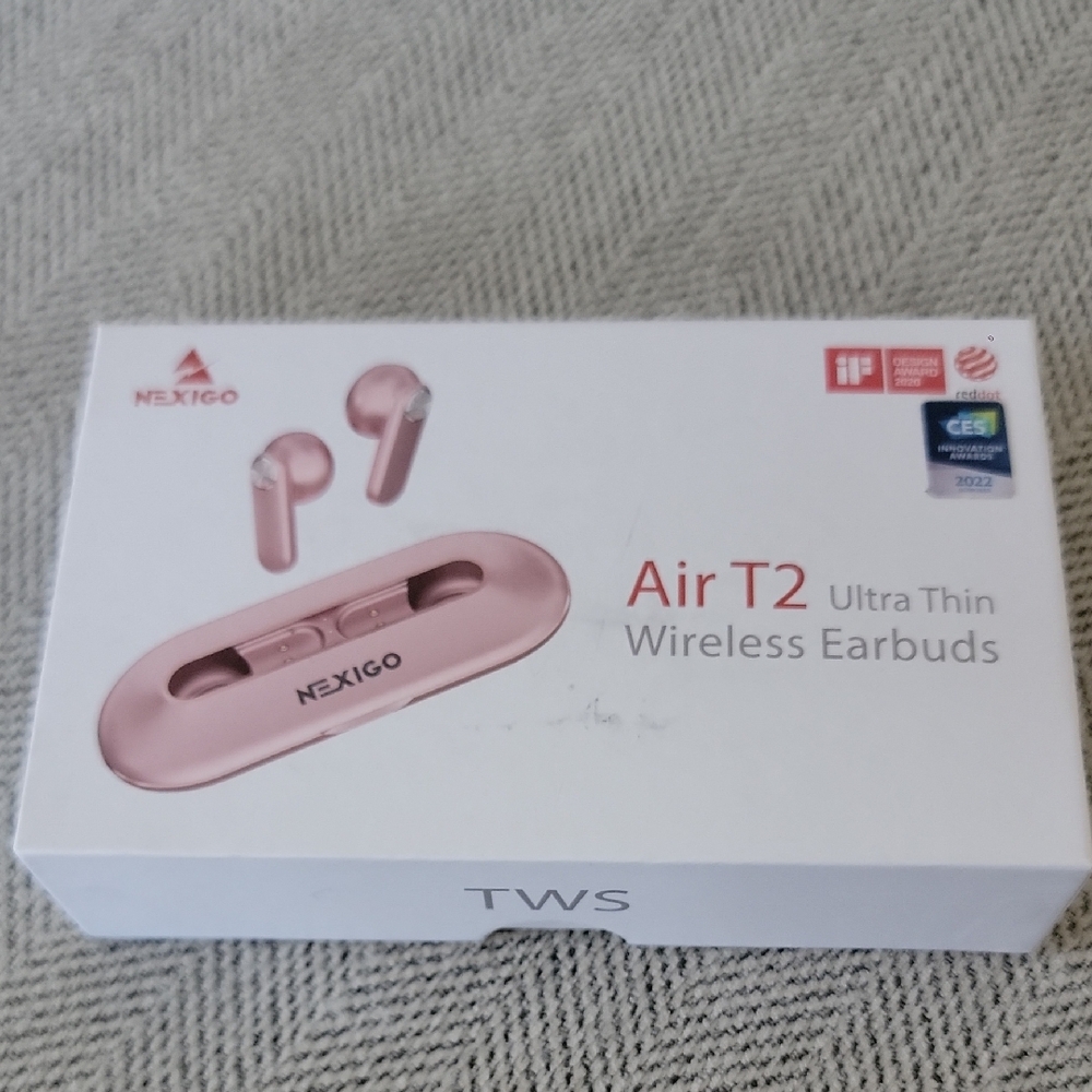 NWOT Air T2 Rose Gold Wireless Earbuds
